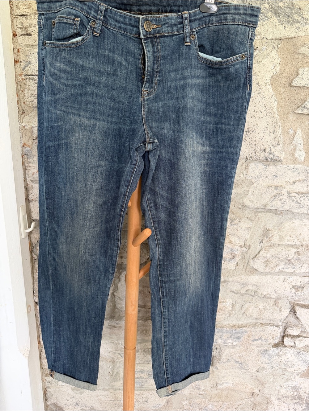Classic Women's GAP Blue Denim Jeans